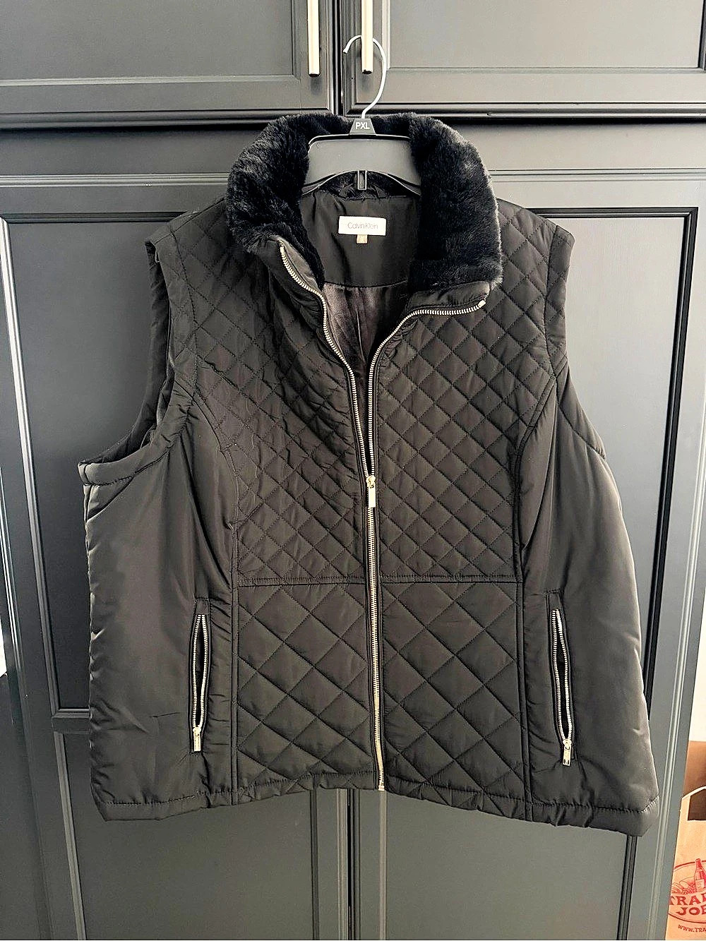 Calvin Klein Quilted Faux Fur Collar Puffer Vest Black